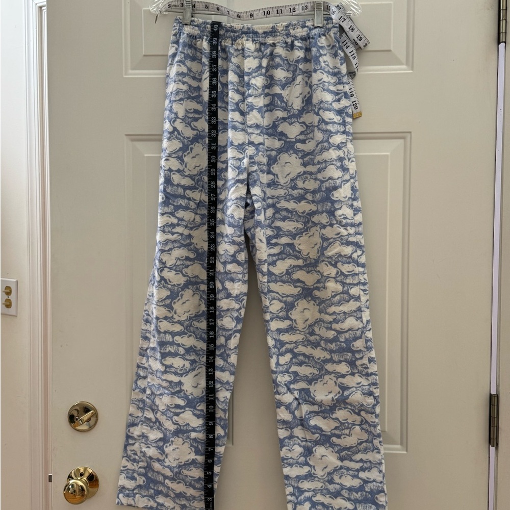 Xhilaration Blue Cloud Pattern Pajama  pants.  Medium